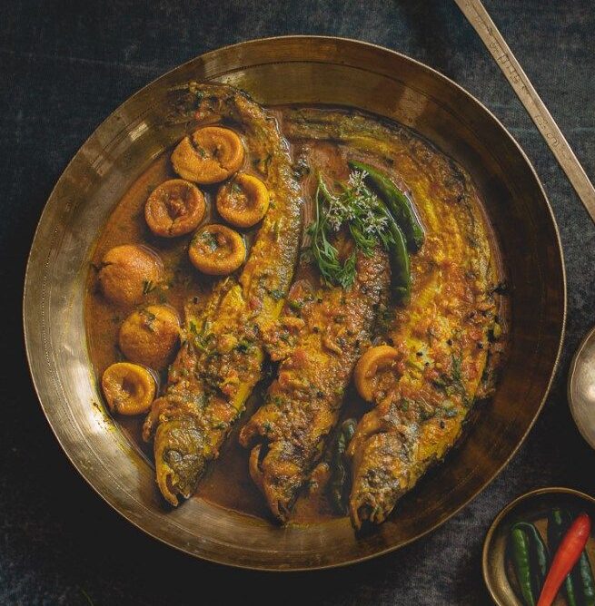 Pabda Hingi (Pabda with Asafoetida) _ Experiences of a Gastronomad